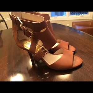 Michael Kors Cognac Sandals!